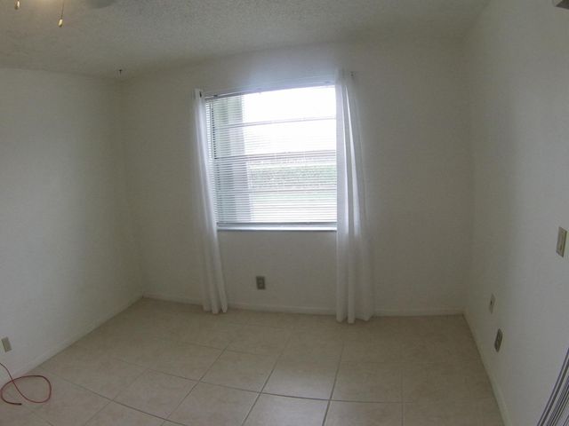 556 Capri L, Delray Beach, FL 33484