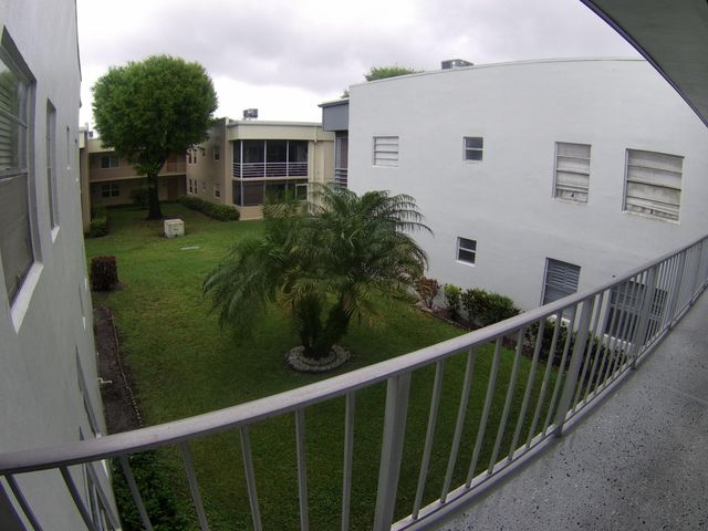 556 Capri L, Delray Beach, FL 33484