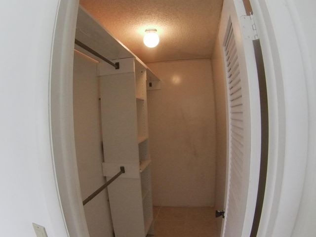 556 Capri L, Delray Beach, FL 33484