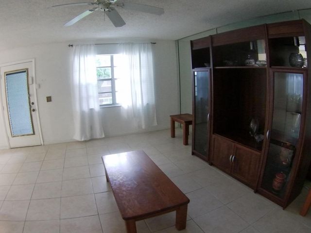 556 Capri L, Delray Beach, FL 33484