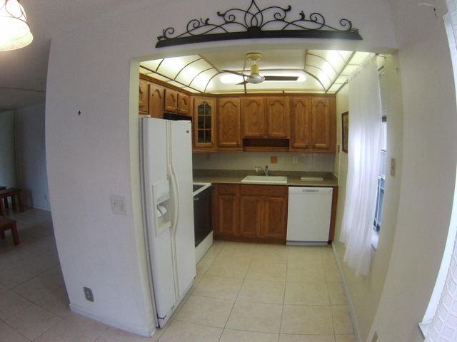 556 Capri L, Delray Beach, FL 33484