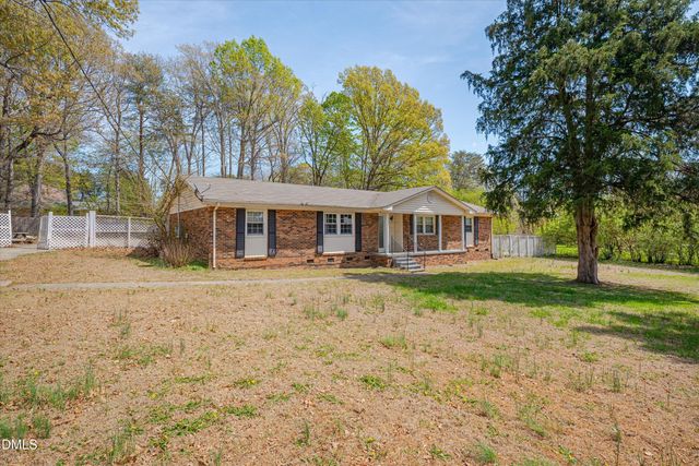 2516 Evergreen Avenue, Burlington, NC 27217
