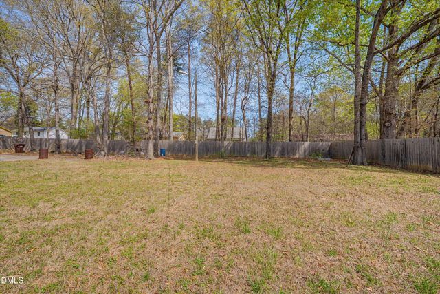 2516 Evergreen Avenue, Burlington, NC 27217