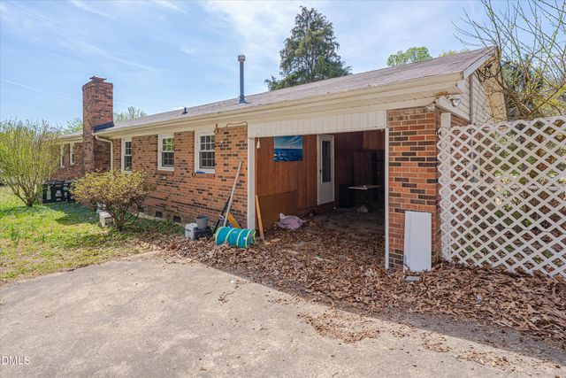 2516 Evergreen Avenue, Burlington, NC 27217