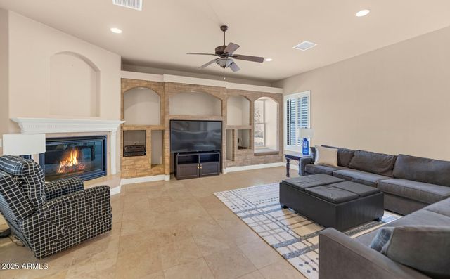 8406 W WILLIAMS Road, Peoria, AZ 85383