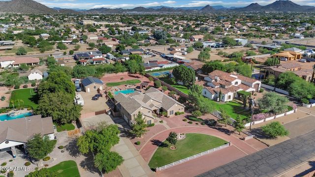 8406 W WILLIAMS Road, Peoria, AZ 85383