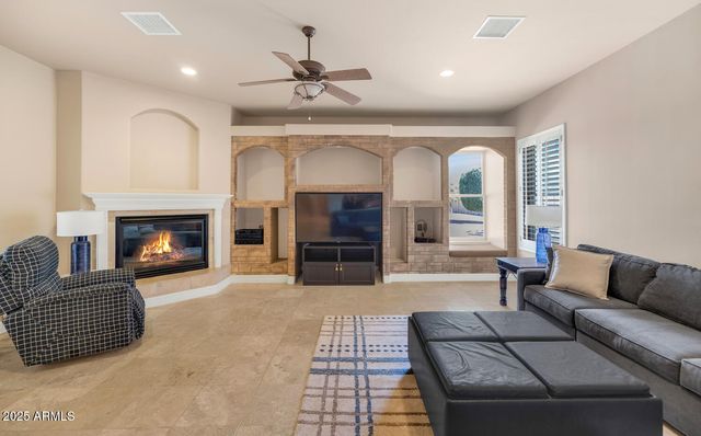 8406 W WILLIAMS Road, Peoria, AZ 85383