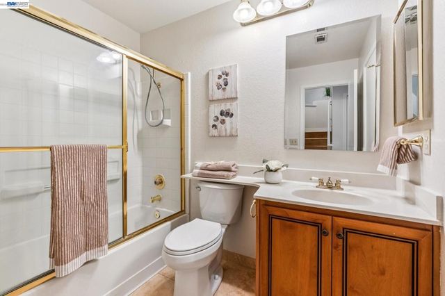 7378 Cronin Cir 41, Dublin, CA 94568