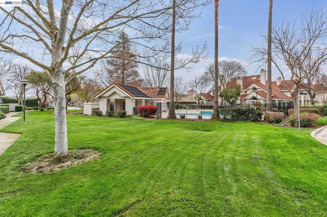 7378 Cronin Cir 41, Dublin, CA 94568