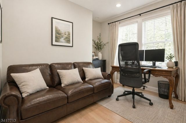 3 Skyview Dr, North Haledon Boro, NJ 07508