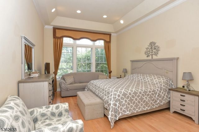 3 Skyview Dr, North Haledon Boro, NJ 07508