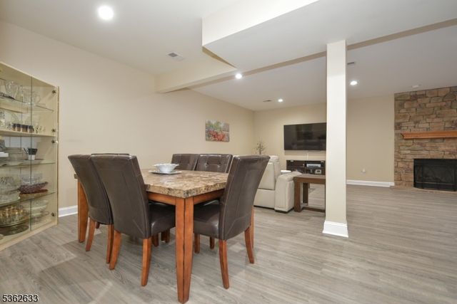 3 Skyview Dr, North Haledon Boro, NJ 07508