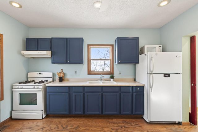 2828 12th Avenue S, Minneapolis, MN 55407