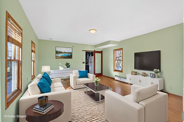 2828 12th Avenue S, Minneapolis, MN 55407