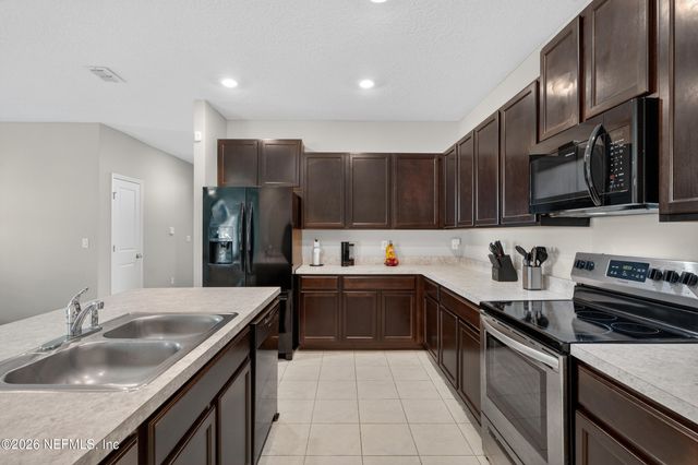 5369 KELLAR Circle, Jacksonville, FL 32218