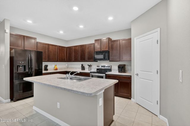 5369 KELLAR Circle, Jacksonville, FL 32218