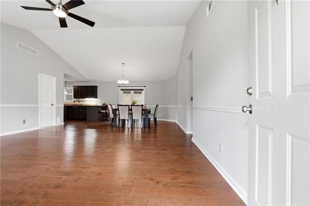 165 Riverchase Drive, Woodstock, GA 30188