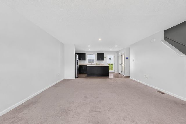 508 Skyway Drive, Springfield, OH 45505