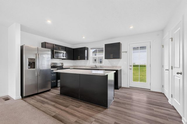 508 Skyway Drive, Springfield, OH 45505