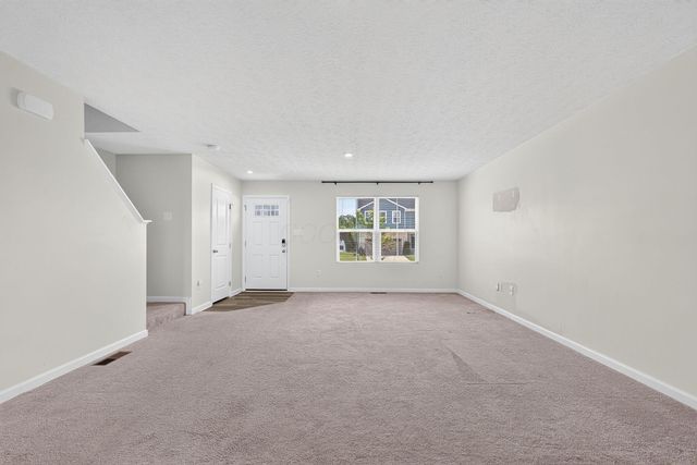 508 Skyway Drive, Springfield, OH 45505