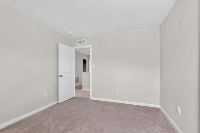 508 Skyway Drive, Springfield, OH 45505