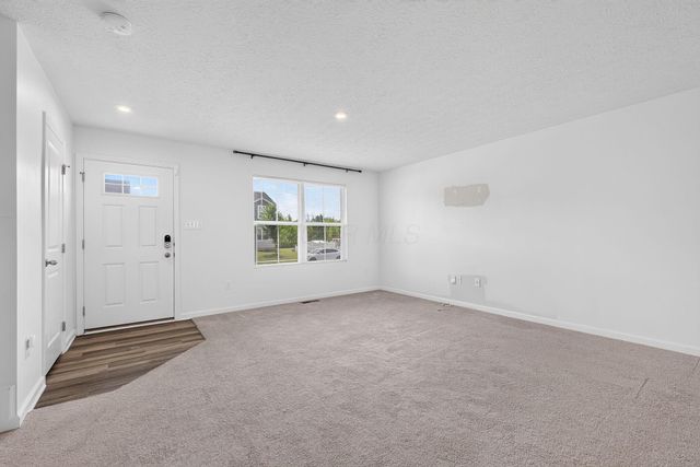 508 Skyway Drive, Springfield, OH 45505