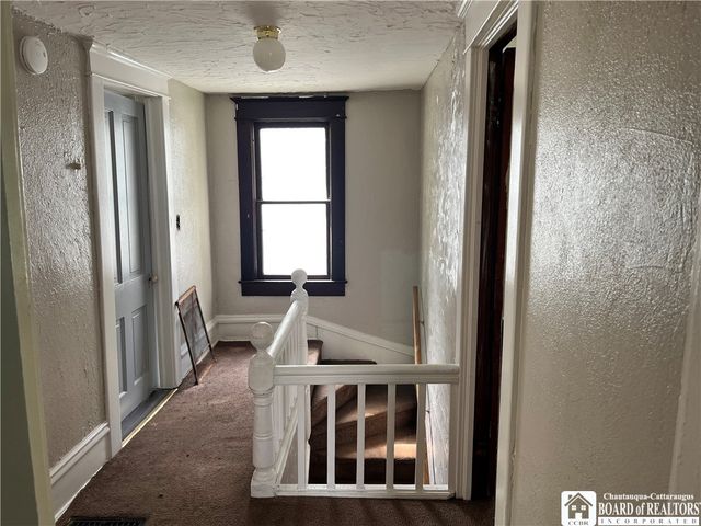 14 Dearing Avenue, Jamestown, NY 14701