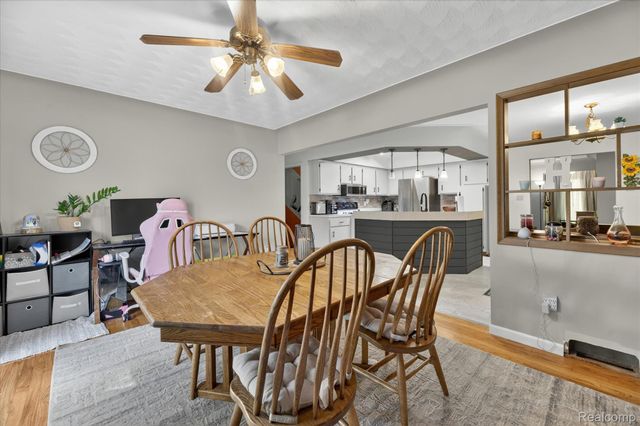 64400 Tipperary Drive, Washington Township, MI 48095