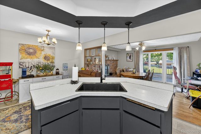64400 Tipperary Drive, Washington Township, MI 48095