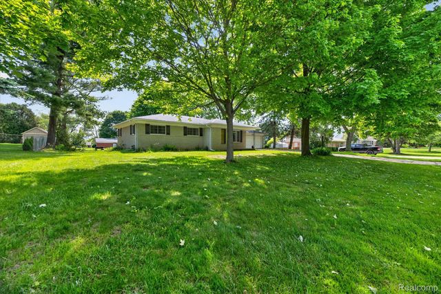 64400 Tipperary Drive, Washington Township, MI 48095