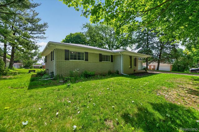 64400 Tipperary Drive, Washington Township, MI 48095