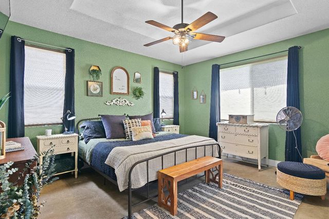 1418 Hunter Creek Dr, Patterson, CA 95363