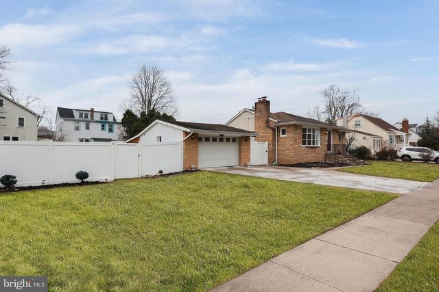 105 KENTUCKY AVE, Hamilton, NJ 08619