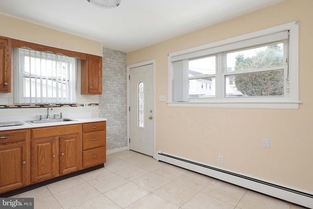 105 KENTUCKY AVE, Hamilton, NJ 08619