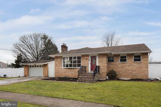 105 KENTUCKY AVE, Hamilton, NJ 08619