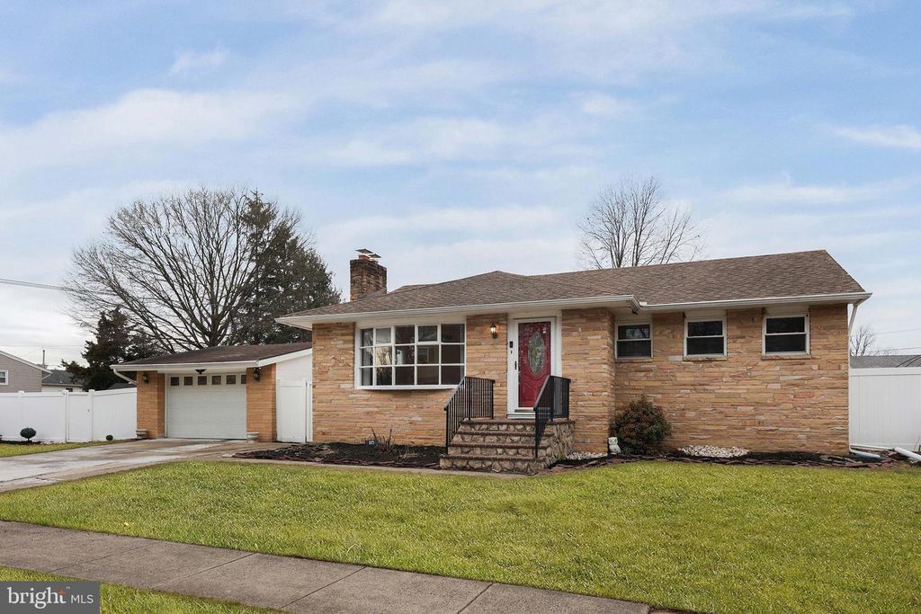 105 KENTUCKY AVE, Hamilton, NJ 08619