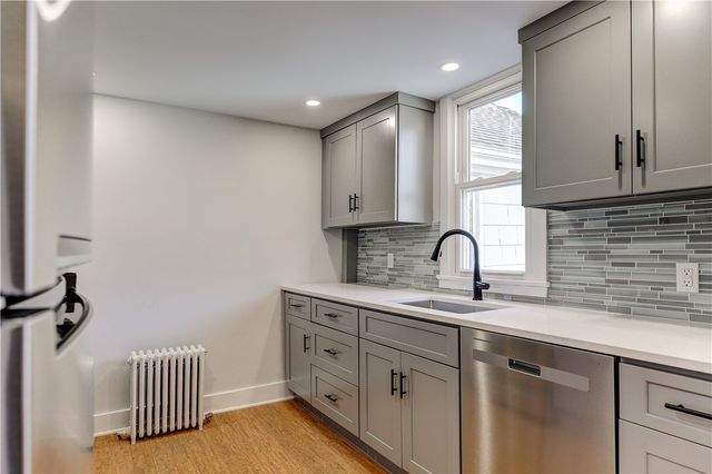 38 Morningside Lane 2, Portsmouth, RI 02871