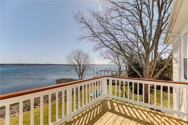 38 Morningside Lane 2, Portsmouth, RI 02871