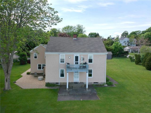 38 Morningside Lane 2, Portsmouth, RI 02871