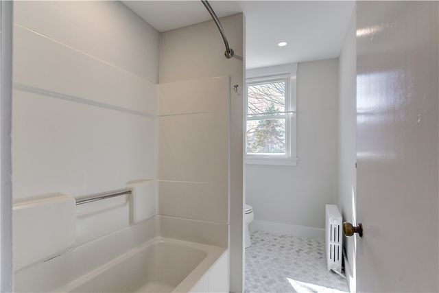 38 Morningside Lane 2, Portsmouth, RI 02871