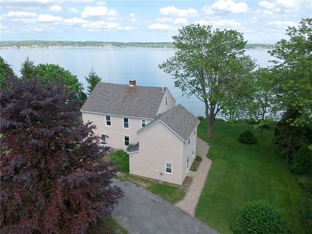 38 Morningside Lane 2, Portsmouth, RI 02871