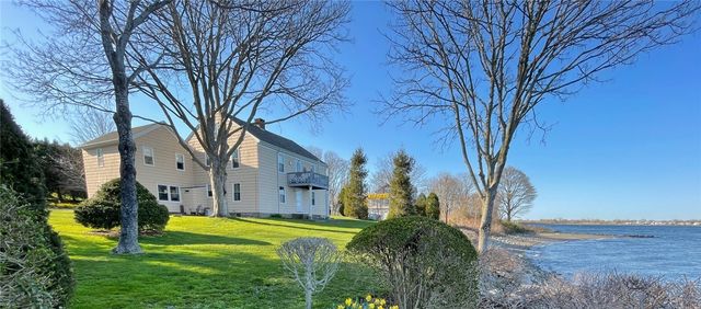 38 Morningside Lane 2, Portsmouth, RI 02871