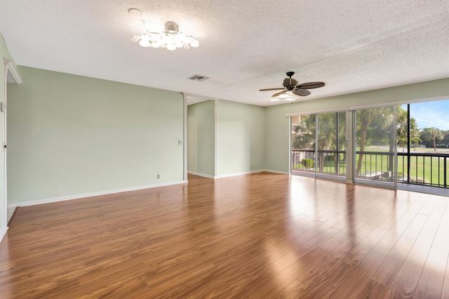 18419 SE Wood Haven Lane B, Tequesta, FL 33469