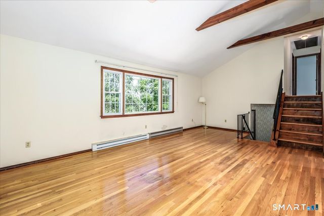 16 Greta Drive, Danbury, CT 06810
