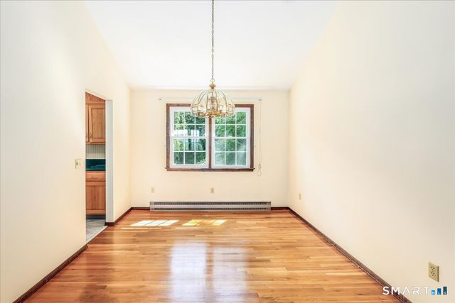16 Greta Drive, Danbury, CT 06810