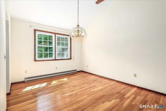 16 Greta Drive, Danbury, CT 06810