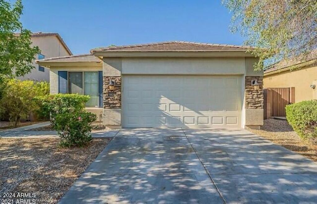 18211 W EVA Street, Waddell, AZ 85355