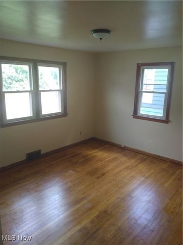 353 Cornell Avenue, Youngstown, OH 44507