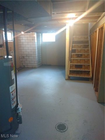 353 Cornell Avenue, Youngstown, OH 44507