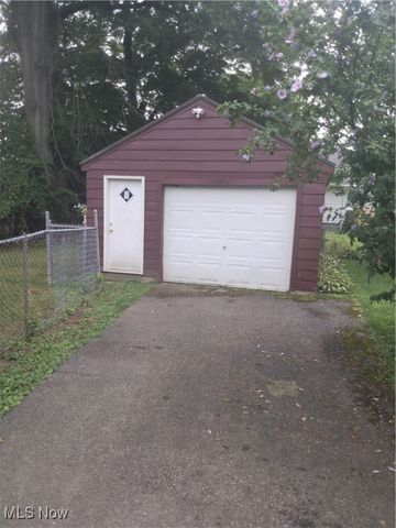 353 Cornell Avenue, Youngstown, OH 44507